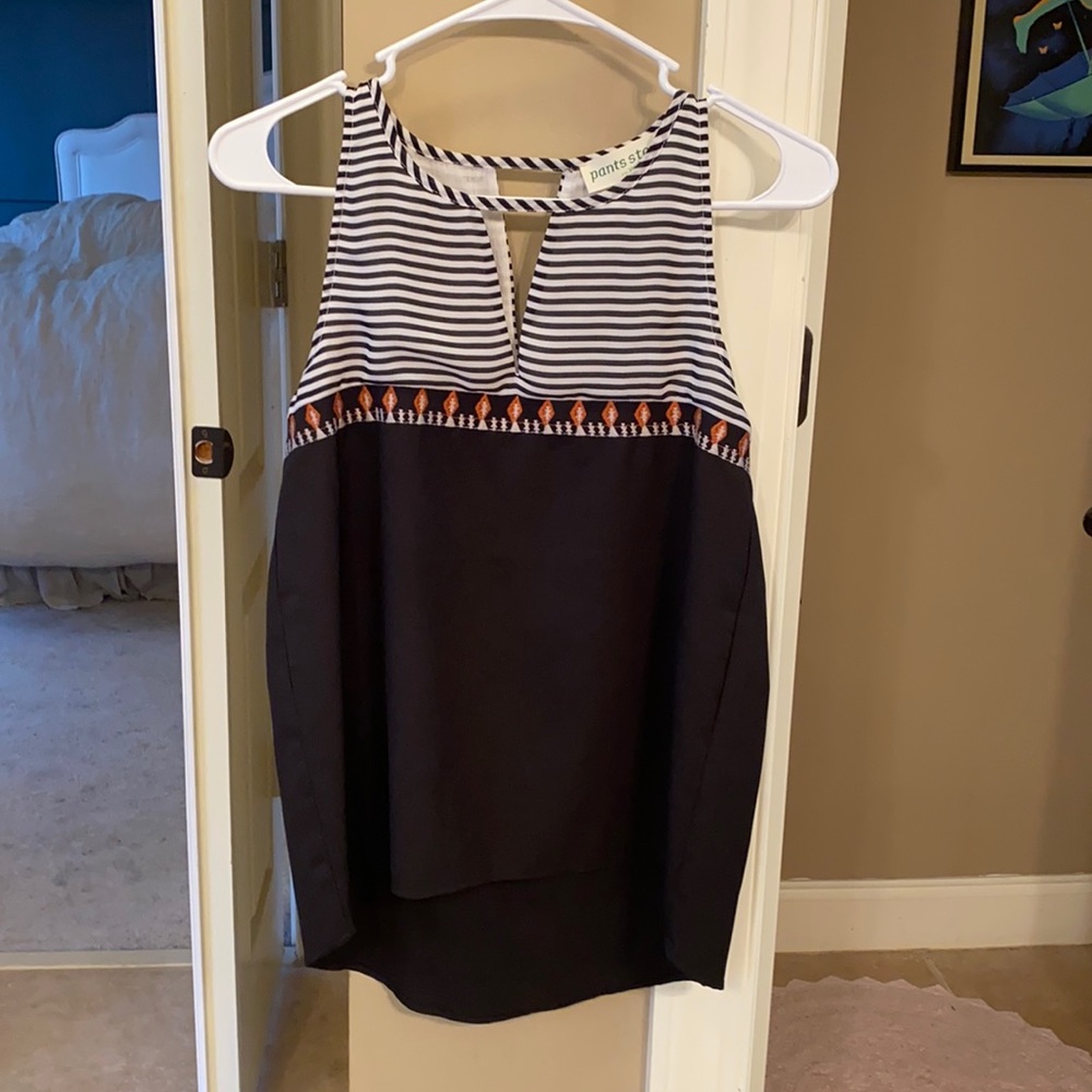 Pants Store blouse